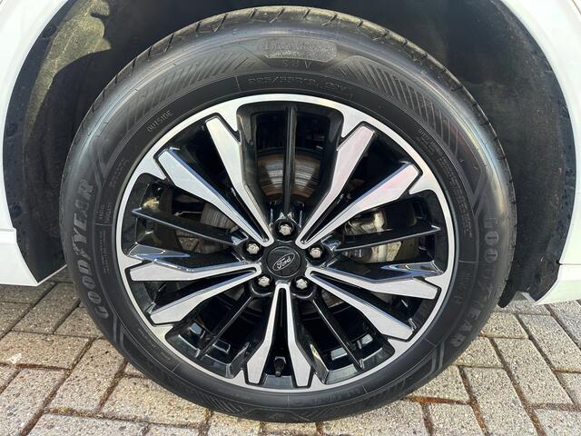 Ford KUGA 2.5 PHEV ST-Line X Trekhaak | Camera |