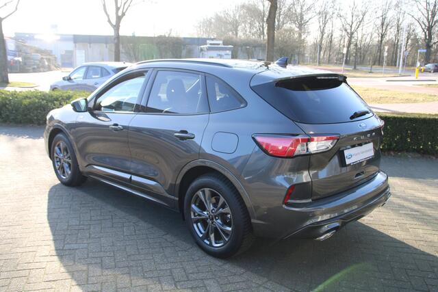 Ford KUGA 1.5 EcoBoost 150 PK ST-Line X Trekgewicht 1800 KG ELEKTRISCH PANORAMADAK | WINTER PACK | TREKHAAK
