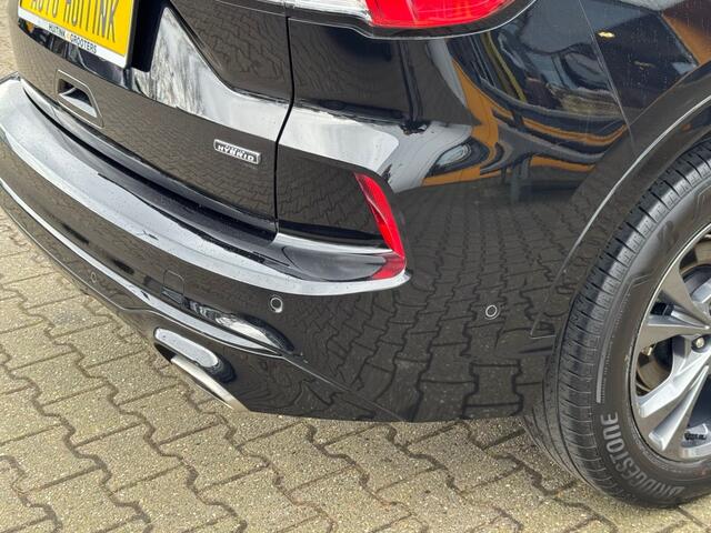 Ford KUGA 2.5 PHEV ST line - camera -