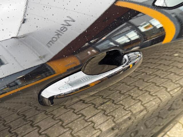 Ford KUGA 2.5 PHEV ST line - camera -