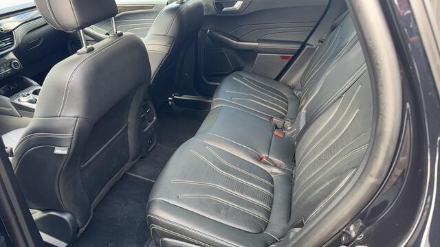 Ford KUGA 2.5 PHEV VIGNALE
