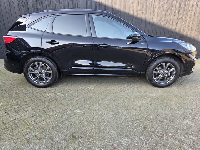Ford KUGA 2.5 PHEV ST-Line X