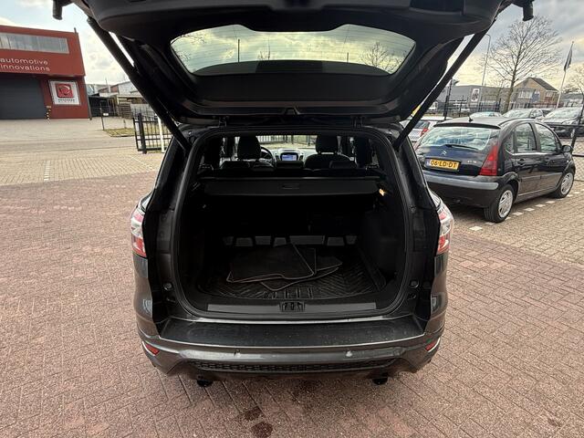 Ford KUGA 1.5 EcoBoost 4x4 ST Line 176 pk automaat panoramadak navigatie camera full led climate ctr cruise ctr keyless entry xenon dealer onderhouden