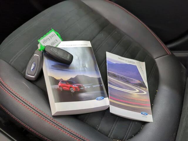 Ford KUGA 2.5 PHEV ST-Line X Camera | WinterPack | Trekhaak | Navi | PDC | 2 Zones Airco | 2 Laad Kabels