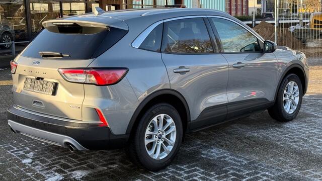 Ford KUGA 2.5 PHEV TITANIUM X / Trekhaak + Winter pack