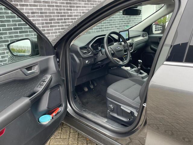 Ford KUGA 1.5 EcoBoost Titanium | Trekhaak | Adaptieve Cruise Controle| Eerste Eigenaar | Navi | Camera | Led