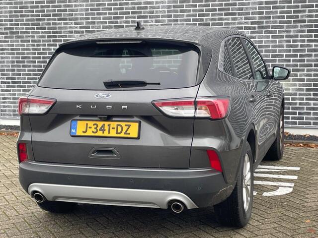Ford KUGA 1.5 EcoBoost Titanium | Trekhaak | Adaptieve Cruise Controle| Eerste Eigenaar | Navi | Camera | Led