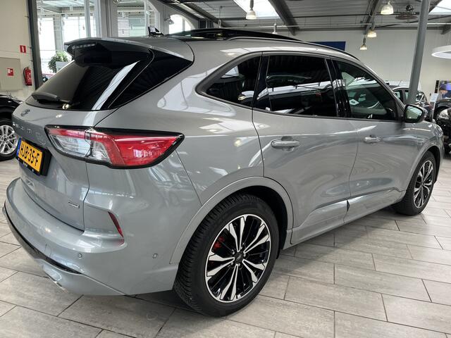 Ford KUGA 2.5 PHEV ST-Line X | All seasons | Pano | Adapt. Cruise | Head up | B&O | Winter Pack | Elek. achterklep | 19'' inch