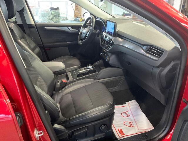 Ford KUGA 2.5 PHEV Titanium X | Wegklapbare trekhaak | Winter Pack | Bang&Olufsen | Head up Display | Half lederen bekleding