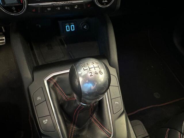 Ford KUGA 1.5 Ecoboost ST-Line X - Trekhaak - Premium Audio - Navigatie