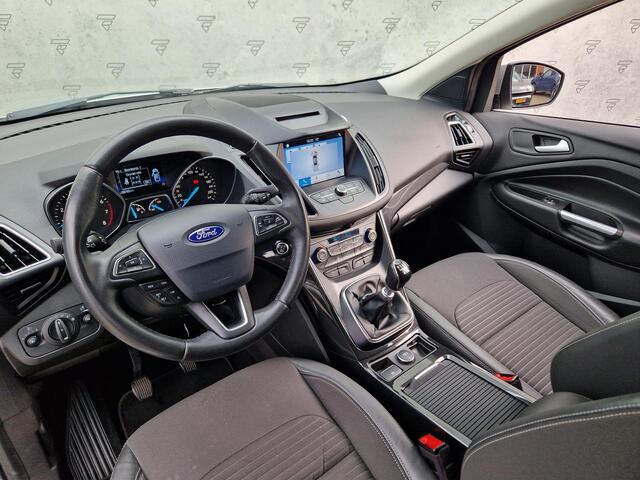 Ford KUGA 1.5 EcoBoost Titanium | Camera | Clima | Trekhaak | Cruise | Navi |