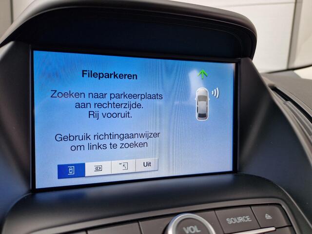 Ford KUGA 1.5 EcoBoost Titanium | Camera | Clima | Trekhaak | Cruise | Navi |