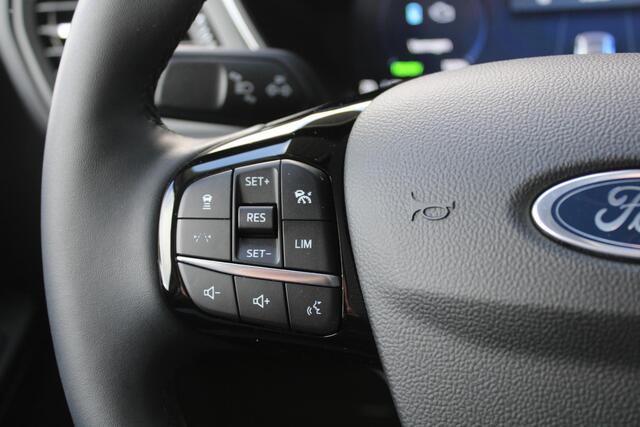 Ford KUGA 243pk | Nieuw model! | Driver Assistance Pack | Winterpack | Panorama dak | 2.100kg Trekgewicht