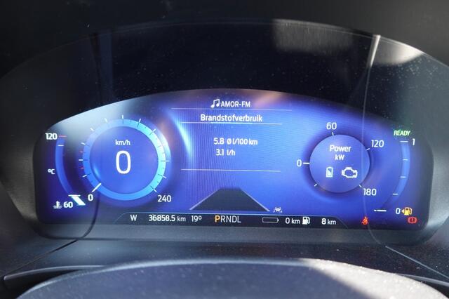 Ford KUGA 2.5 Plug in Hybrid Titanium X