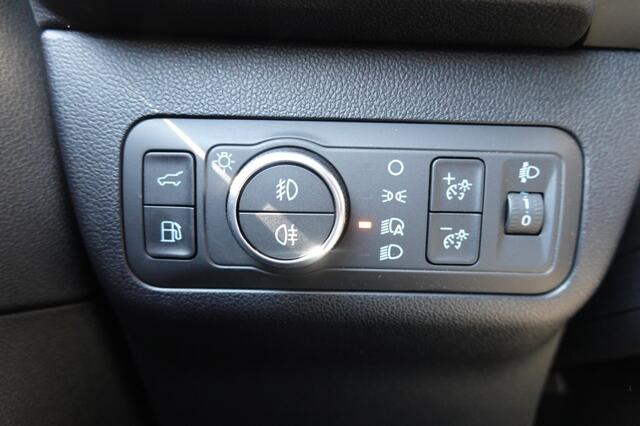 Ford KUGA 2.5 Plug in Hybrid Titanium X