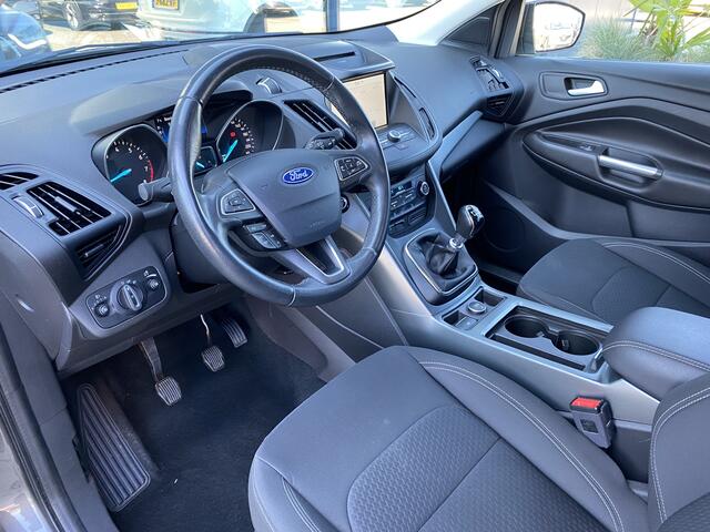 Ford KUGA 1.5 EcoBoost Trend Ultimate App Connect , Navigatie, Cruise Control