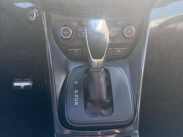 Ford KUGA 1.5 EcoBoost 4x4 ST Line automaat 183 pk navigatie panoramadak camera climate ctr cruise ctr lmv 18 inch dagrijverlichting led xenon