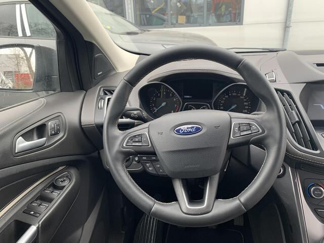 Ford KUGA 1.5 EcoBoost Vignale | Trekhaak Afneembaar 2000KG | Cruise Control | Navigatie | Climate Control | Lichtmetalen Velgen |
