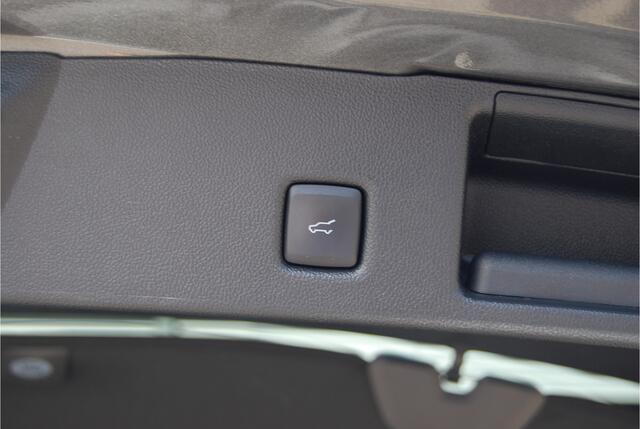 Ford KUGA 2.5 PHEV ST-Line | PANORAMADAK | ADDAPTIEF LED | STOEL-STUUR VERWARMING
