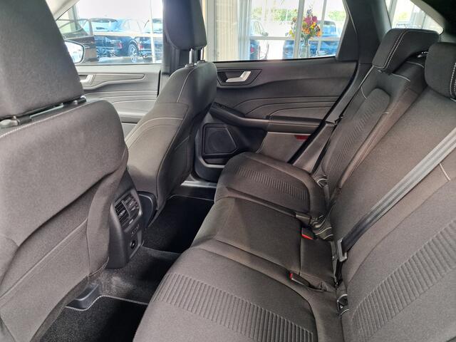 Ford KUGA 2.5 PHEV 243 pk Active | NW model! | Winter Pack | Camera | Navi | Clima | Dr.l. Apple Carplay | Gar. tm 02-2029