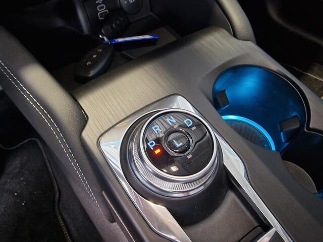 Ford KUGA 2.5 PHEV 243 pk Active | NW model! | Winter Pack | Camera | Navi | Clima | Dr.l. Apple Carplay | Gar. tm 02-2029
