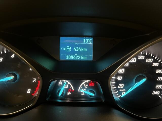 Ford KUGA 1.5 Ecoboost Titanium ( Trekhaak / Apple Carplay / Android / Sen