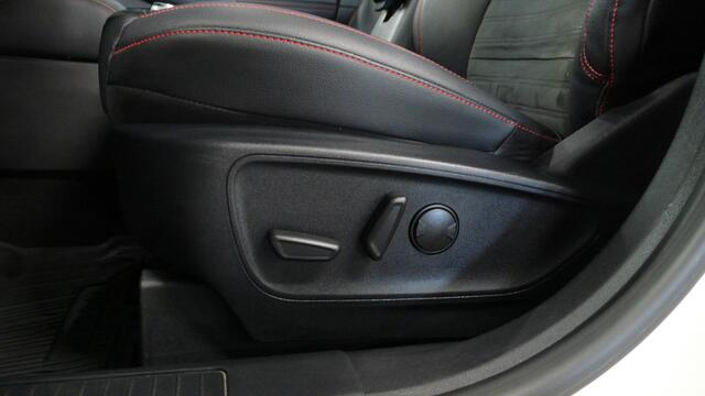 Ford KUGA 2.5 PHEV ST-Line | Pano dak | Trekhaak | 1e eigenaar