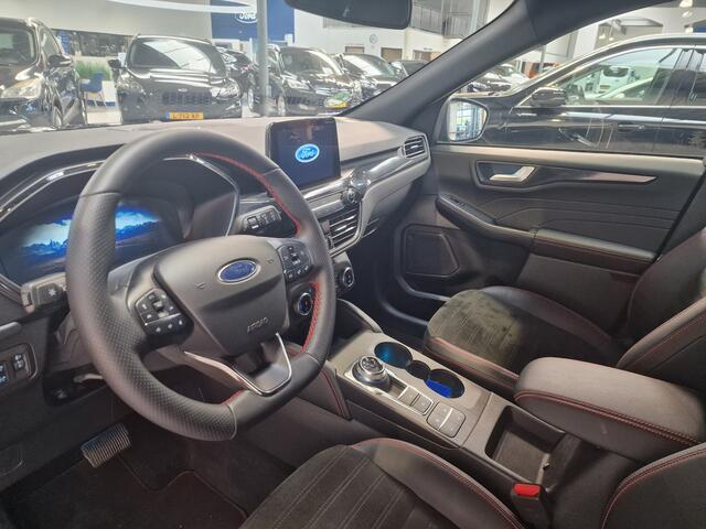 Ford KUGA 2.5 PHEV 225 pk ST-Line X | Panoramadak | Winter Pack | Trekhaak | Adapt. Cruise I El. a. klep | Garantie tm 10-2027