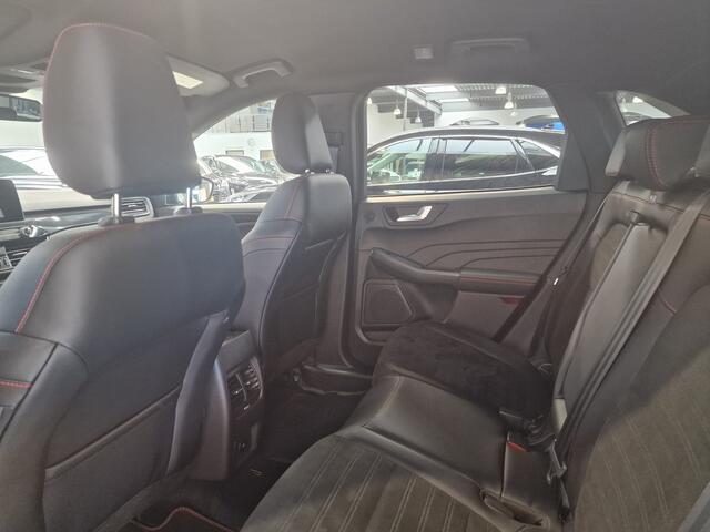 Ford KUGA 2.5 PHEV 225 pk ST-Line X | Panoramadak | Winter Pack | Trekhaak | Adapt. Cruise I El. a. klep | Garantie tm 10-2027