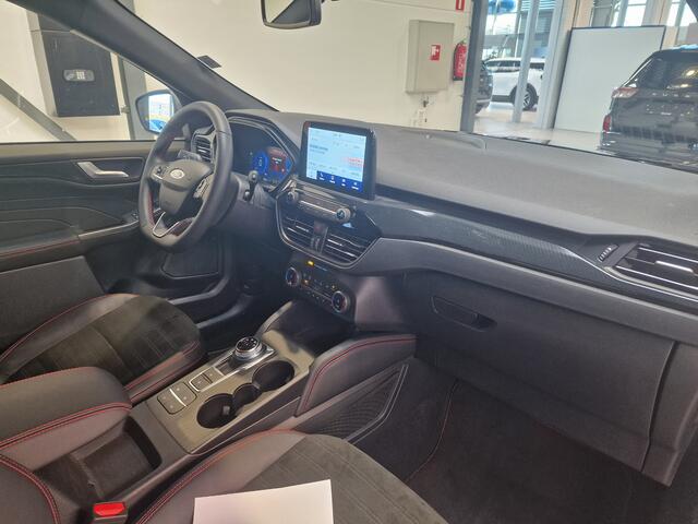 Ford KUGA 2.5 PHEV 225 pk ST-Line X | Panoramadak | Winter Pack | Trekhaak | Adapt. Cruise I El. a. klep | Garantie tm 10-2027