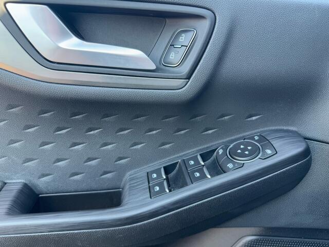 Ford KUGA 2.5 PHEV Titanium