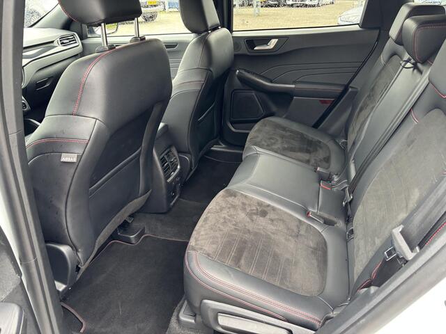 Ford KUGA 2.5 PHEV ST-Line X 225pk | Black Pack | Adaptive cruise control | Winter Pack | BTW verrekenbaar | 20 inch velgen | Rode Remklauwen | Zwart dak + Spiegels