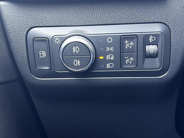 Ford KUGA 2.5 PHEV ST-Line X Automaat / Trekgewicht 1.200 kg / Navigatie / B&O premium audio / Apple Carplay Android / 18" LM wielen /
