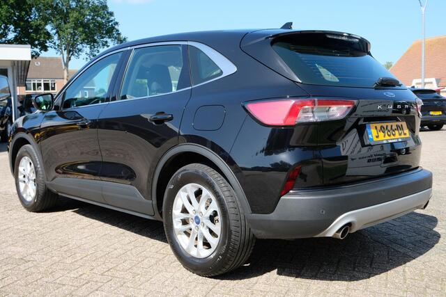 Ford KUGA 1.5 EcoBoost Titanium 120pk Wegklapbare Trekhaak | Navigatie | Parkeersensoren | Apple Carplay | Metaal lak | Dealer onderhouden