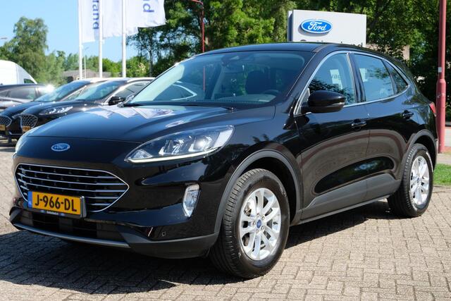 Ford KUGA 1.5 EcoBoost Titanium 120pk Wegklapbare Trekhaak | Navigatie | Parkeersensoren | Apple Carplay | Metaal lak | Dealer onderhouden