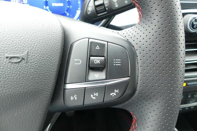 Ford KUGA 1.5 EcoBoost ST-Line CRUISE, CLIMA, PDC V&A, CAMERA, ELEKT. ACHTERKLEP, 17.745KM