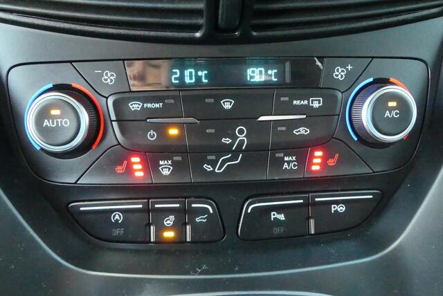 Ford KUGA 1.5 Titanium 4WD AUTOMAAT 150PK.NAVI.TREKHAAK.59310KM.CAMERA.ELEKTRISCHE ACHERKL.WINTER PACK.