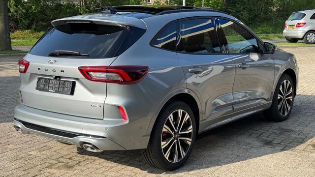 Ford KUGA 2.5 PHEV ST-LINE X 243pk / Panorama+Trekh.+20inch+Winter