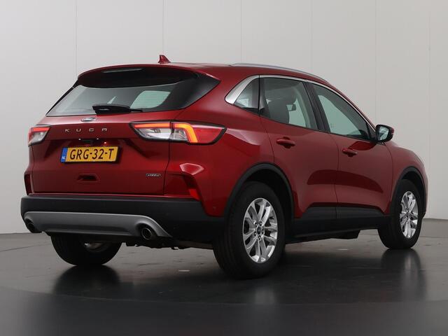 Ford KUGA 2.5 PHEV Titanium | Adaptive Cruise Control | Winterpack | Parkeercamera | Dodehoekassistent | Keyless Go |