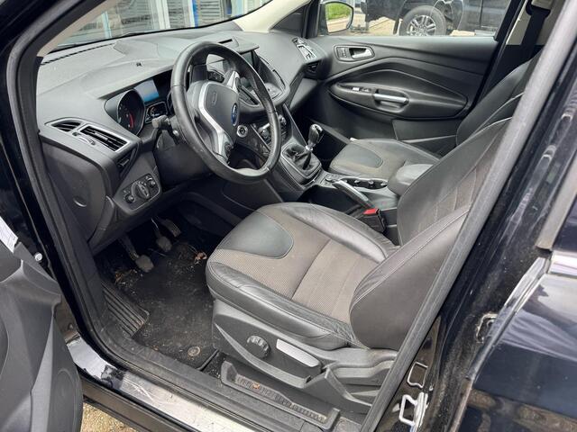 Ford KUGA 2.0 TDCI Titanium 150pk Trekhaak | Stoelverwarming | Navigatie | Climate control