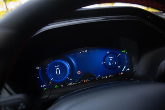 Ford KUGA 2.5 PHEV ST-Line X , Adap. cruise, B&O, Keyless entry,