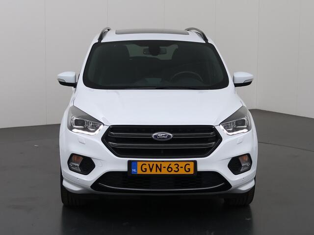 Ford KUGA 1.5 EcoBoost ST Line | Panoramadak | Xenon koplampen | Winterpack | Parkeercamera |