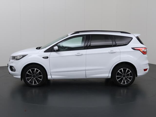 Ford KUGA 1.5 EcoBoost ST Line | Panoramadak | Xenon koplampen | Winterpack | Parkeercamera |