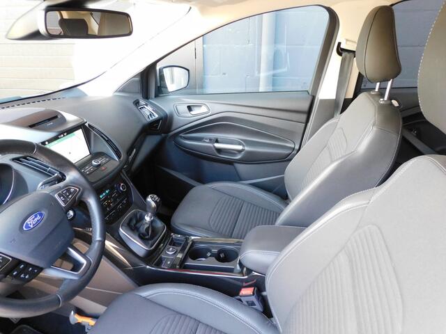 Ford KUGA 1.5 EcoBoost Titanium TOPSTAAT! DEALER ONDERHOUDEN! APPLE CARPLAY/ ANDROID! NAVI! CRUISE! CLIMA! LM VELGEN! TREKHAAK!