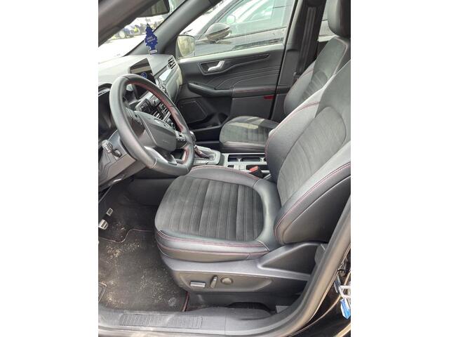 Ford KUGA 1.5 EcoBoost ST-Line 150pk | Winter Pack | Camera | Navigatie | Rode remklauwen