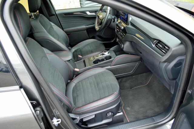 Ford KUGA 2.5 PHEV hybride 165 kw ST-line Navi, winterpack, rijders assist, camera, afn.trekhaak, head up.