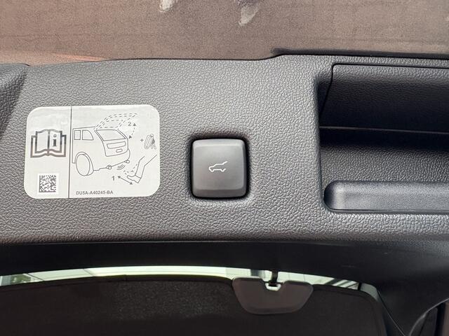Ford KUGA 2.5 PHEV ST-Line X SCHUIFDAK/B&O-AUDIO/FRONTCAM/DODEHOEK/WINTERPACK