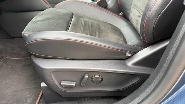 Ford KUGA 2.5 PHEV ST-LINE X AGR-Sportstoel+Black edit.+Trekhaak+Driver+Winter+Techno pack