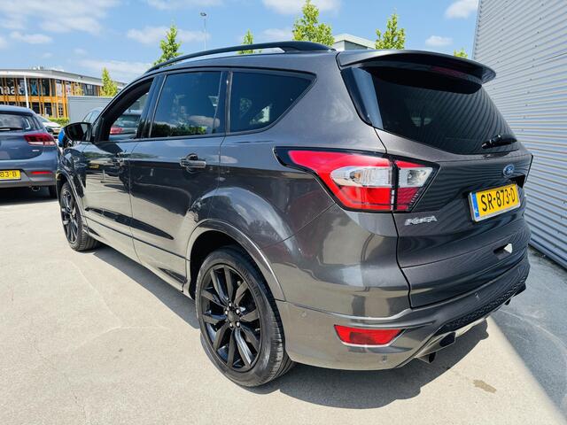 Ford KUGA 1.5 EcoBoost ST Line