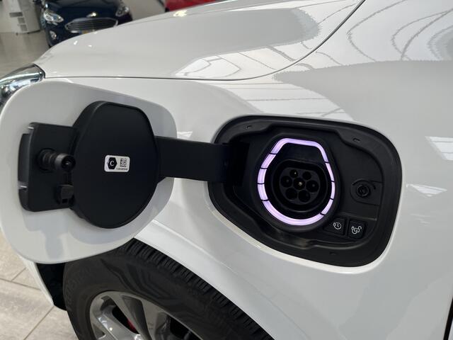 Ford KUGA 2.5 PHEV 225 pk ST-Line X | Winter Pack | Adapt. Cruise | Camera's | B&O | El. a. klep | 1e eigenaar